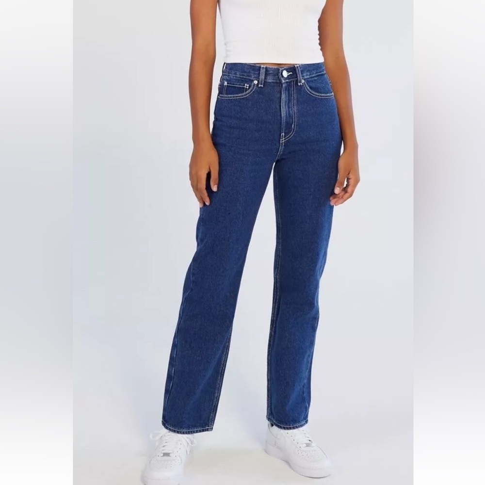 BDG Blue Straight Leg Jeans High-Rise Relaxed Fit